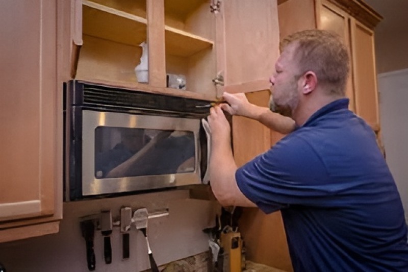 Buld-in Microwave Repair in Newport Beach